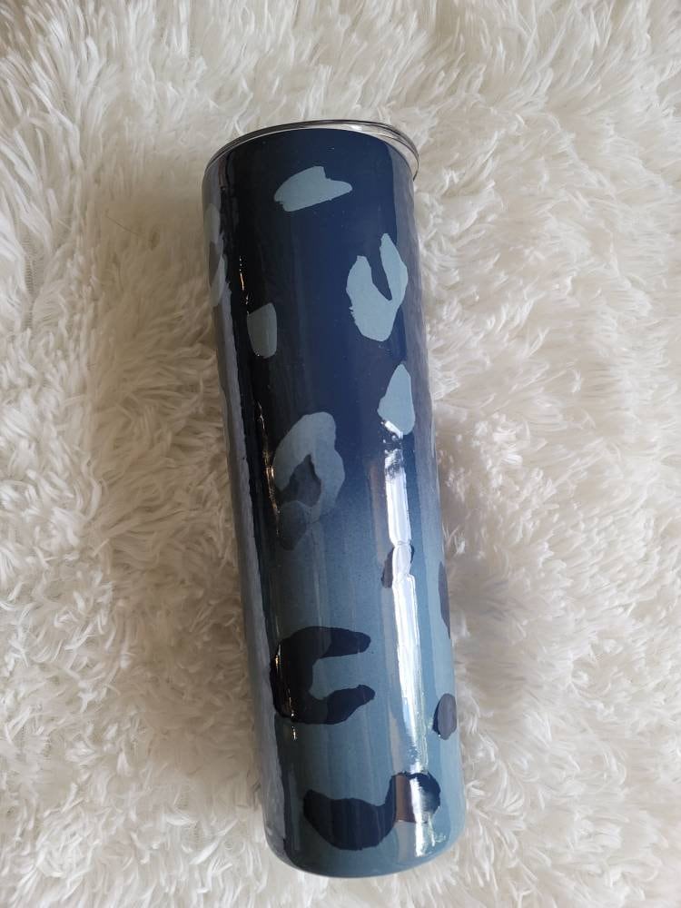 Two tone reversed color leopard tumbler