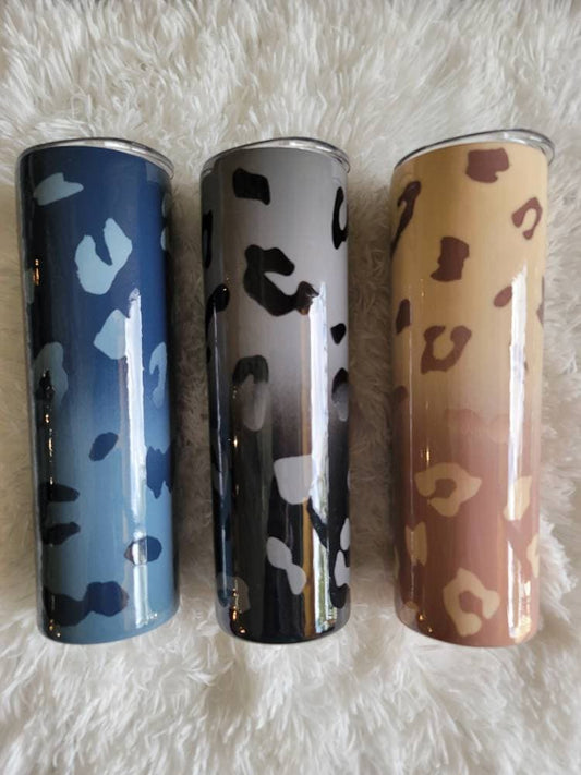 Two tone reversed color leopard tumbler